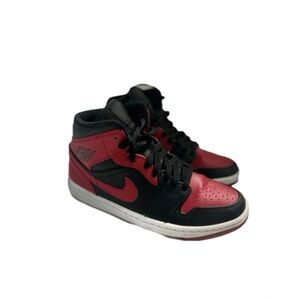 Air Jordan 1 Mid Banned (2020)